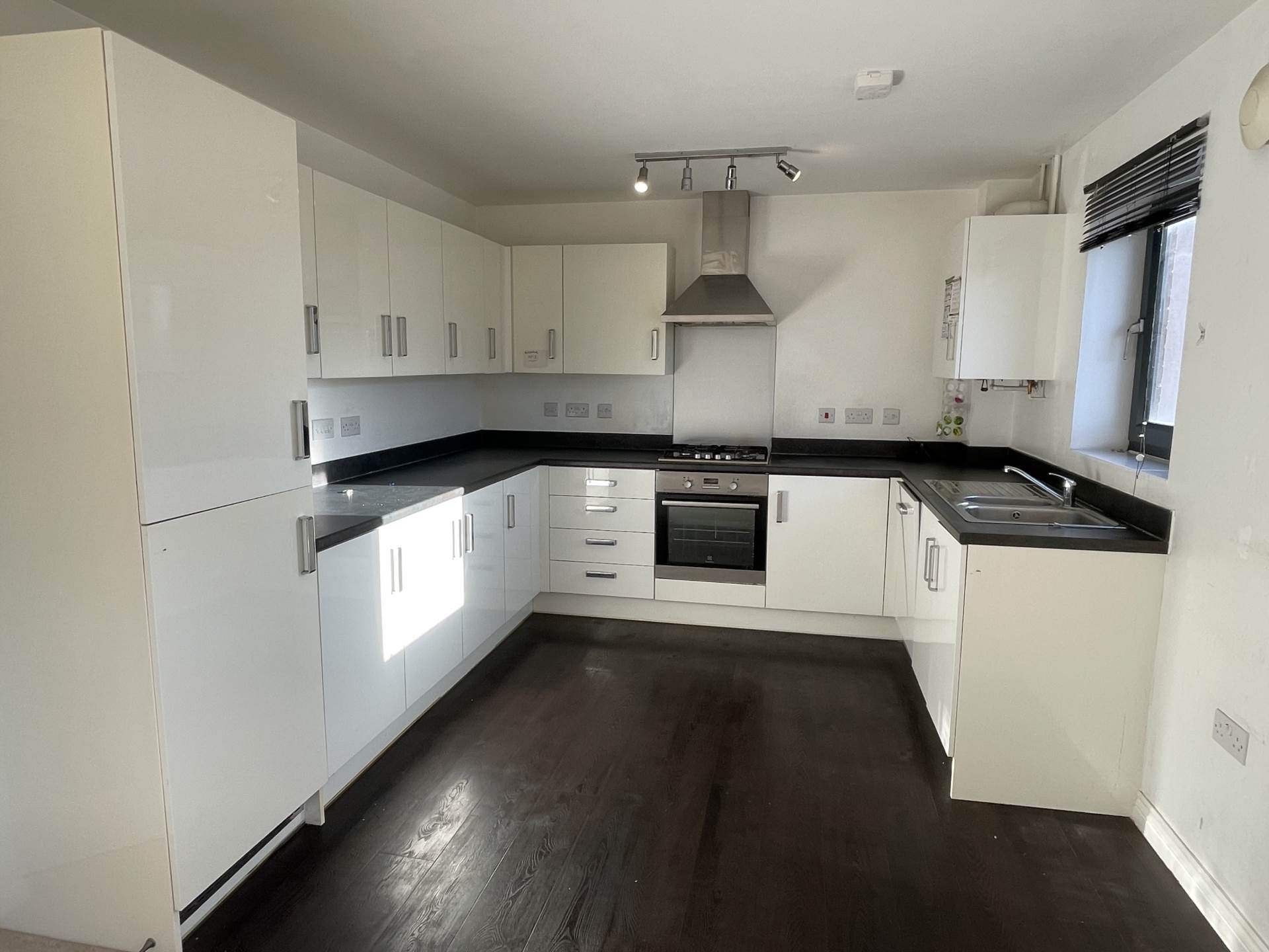 Countess Way, Broughton, Milton Keynes, Image 2