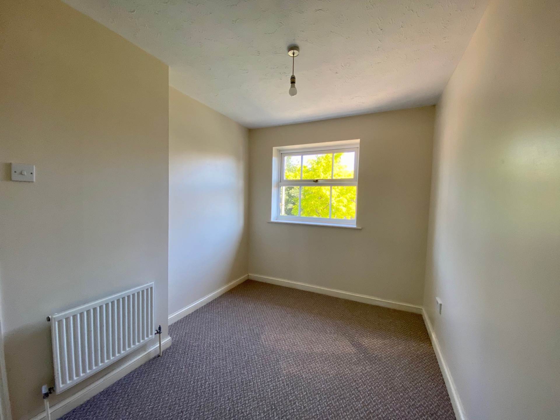 Guillemot Way, Aylesbury, Image 6
