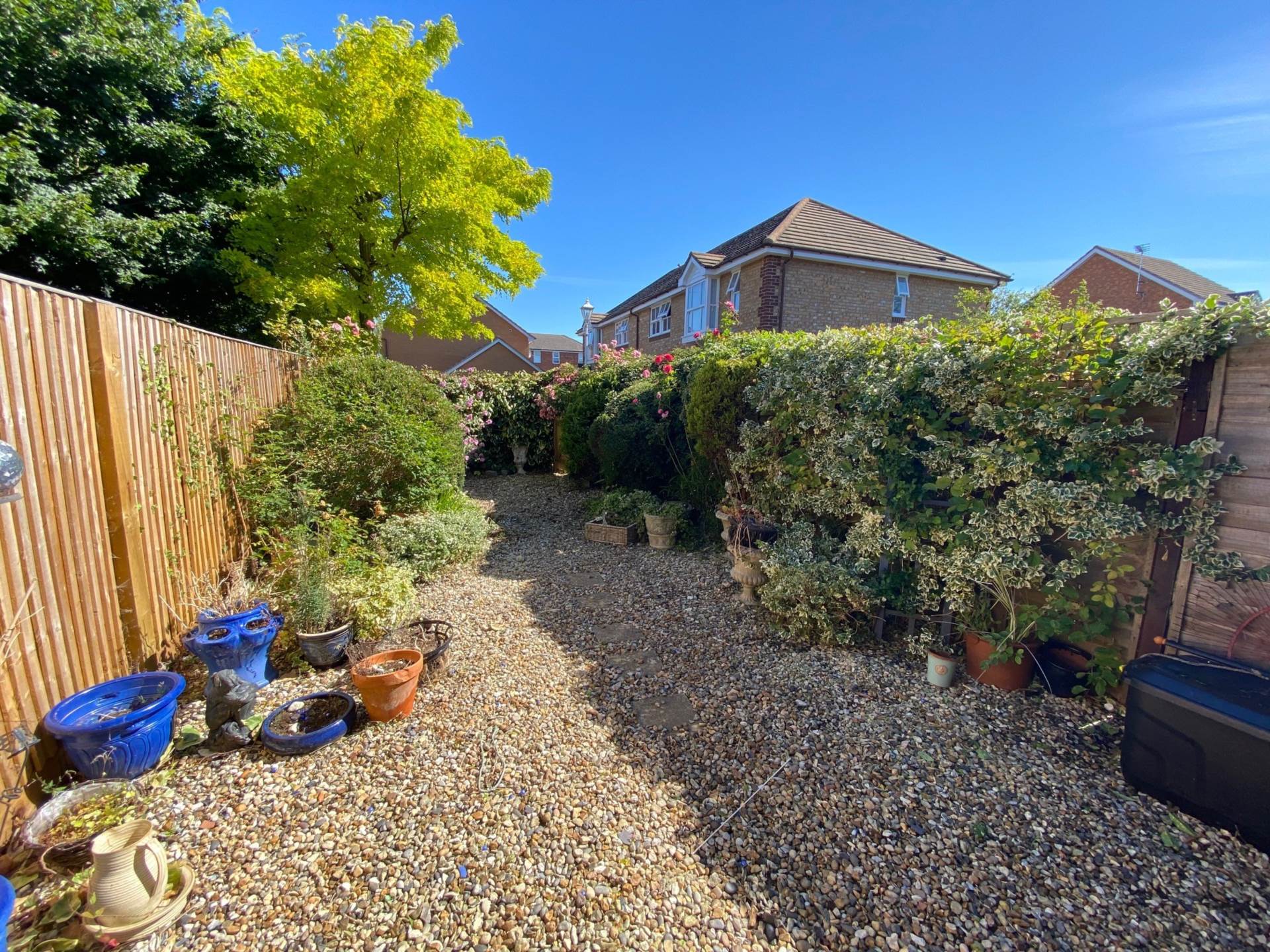 Guillemot Way, Aylesbury, Image 7