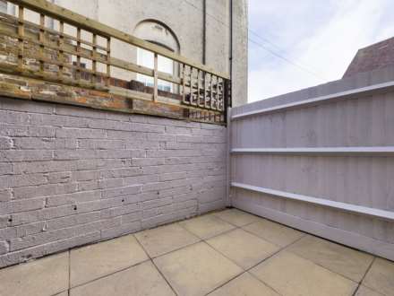 Harrow Yard, Akeman Street, Image 8