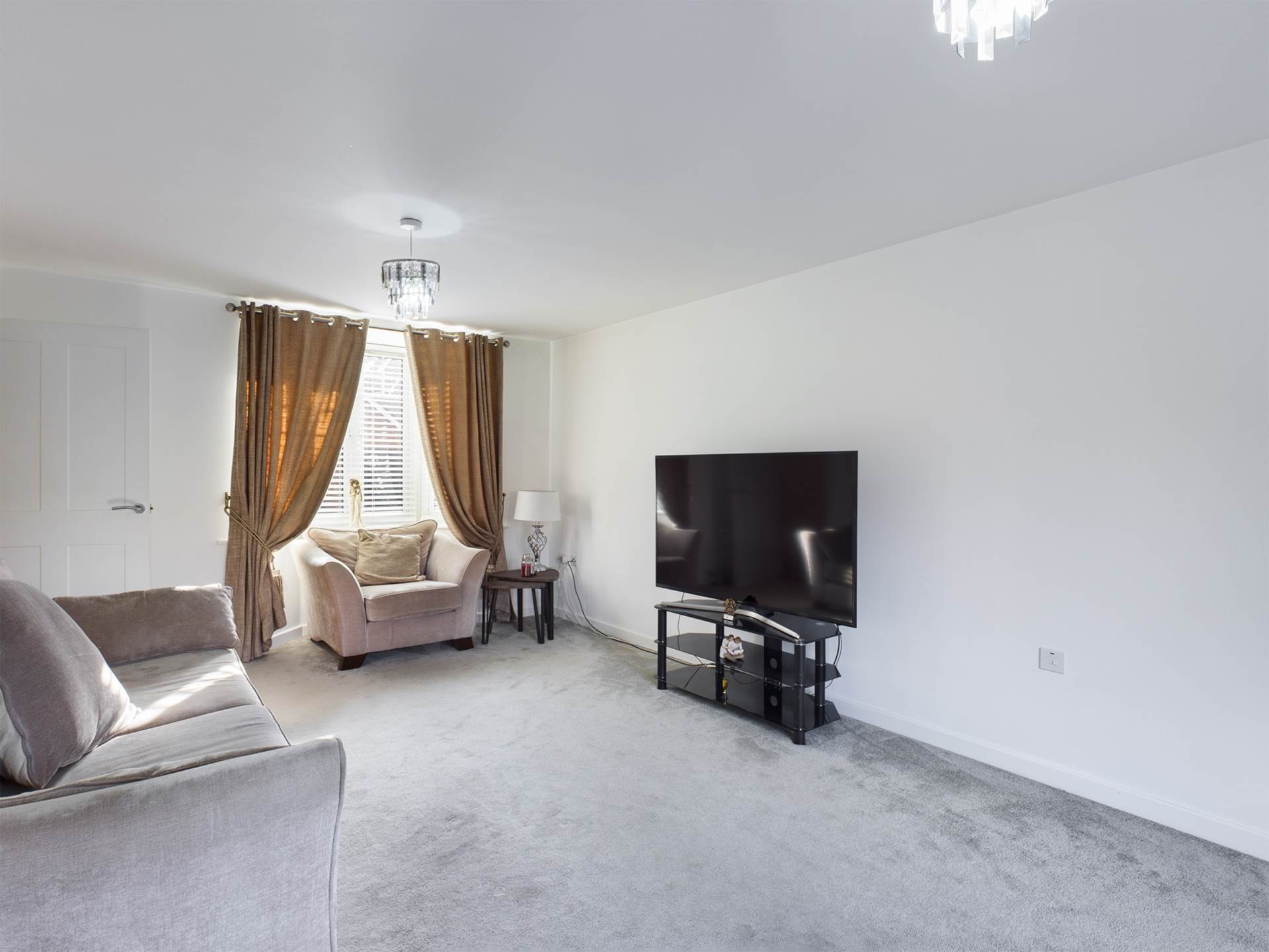 Erle Road, Broughton, Image 4