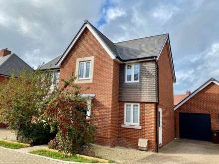 Property For Rent Erle Road, Broughton, Aylesbury