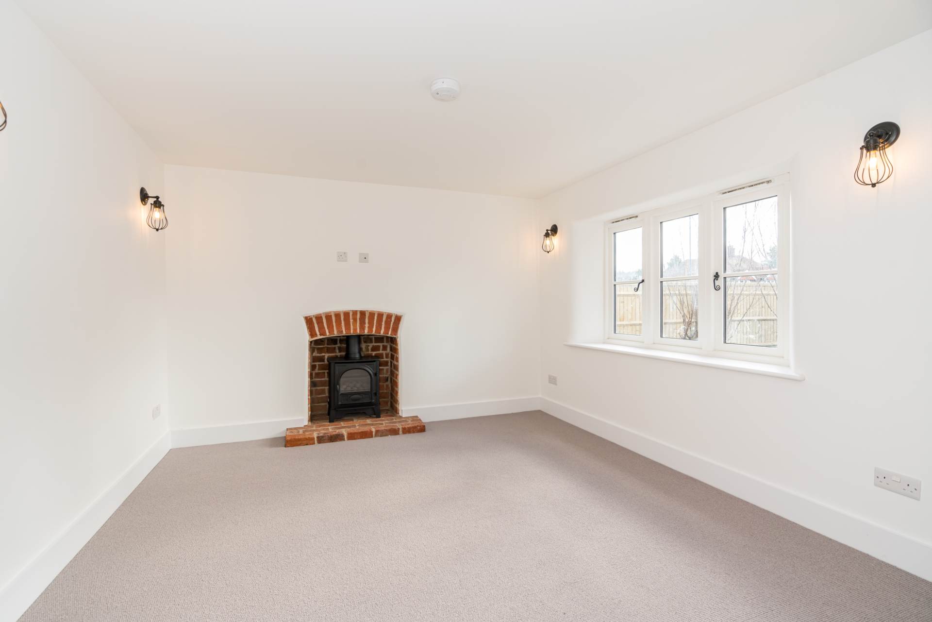 Aylesbury Road, Wendover, Image 12