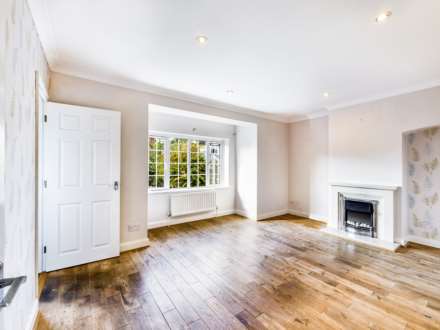 Lambe Road, Wendover, Image 3