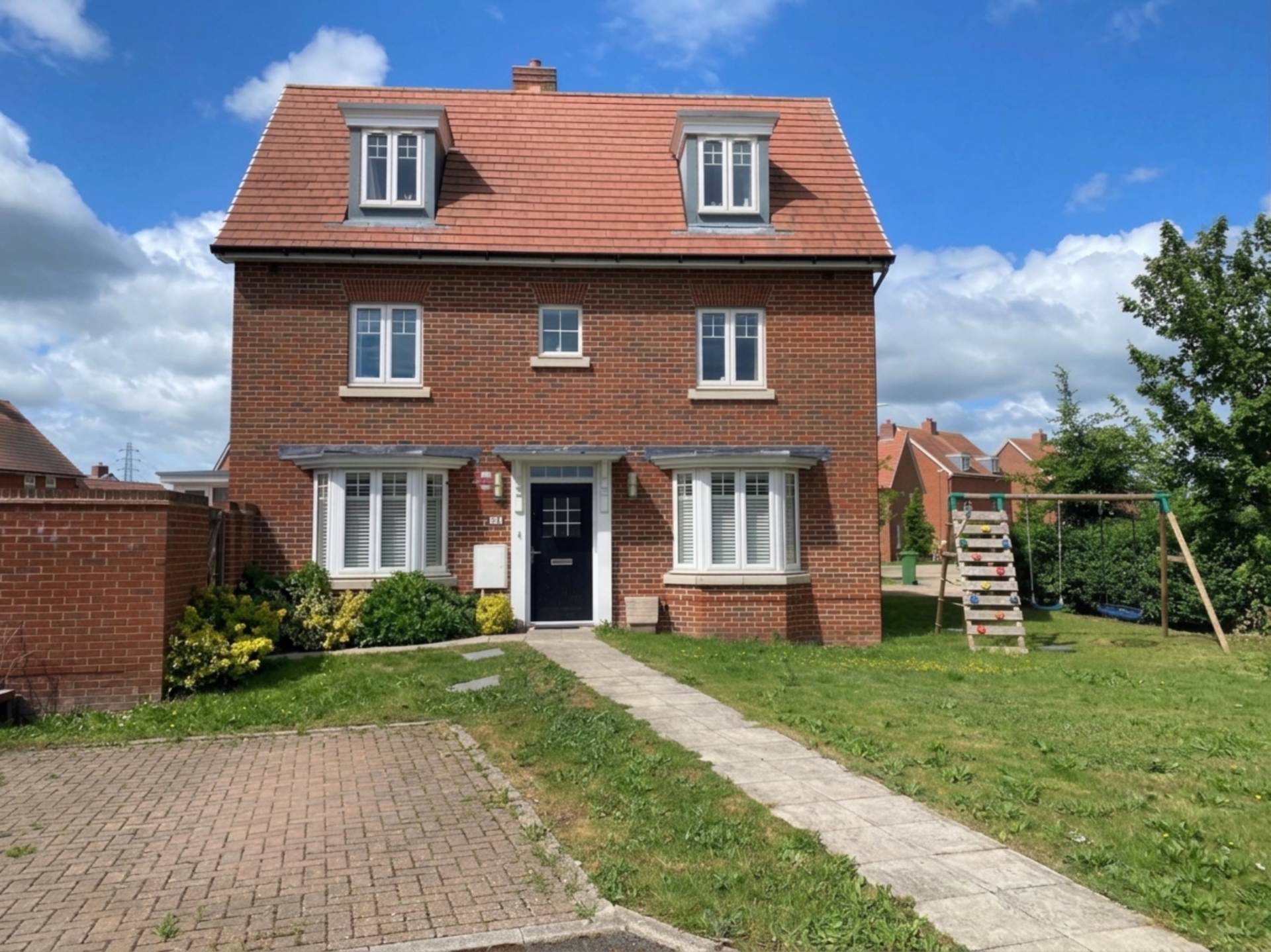 Cheddington Grove, Broughton, Image 1