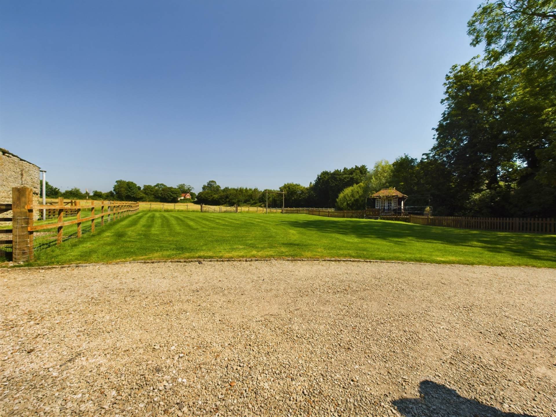 School Lane, Dinton, Image 2