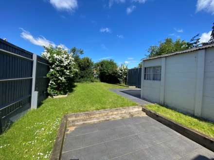 New Meadow, Aylesbury, Image 10