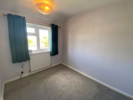 New Meadow, Aylesbury, Image 8