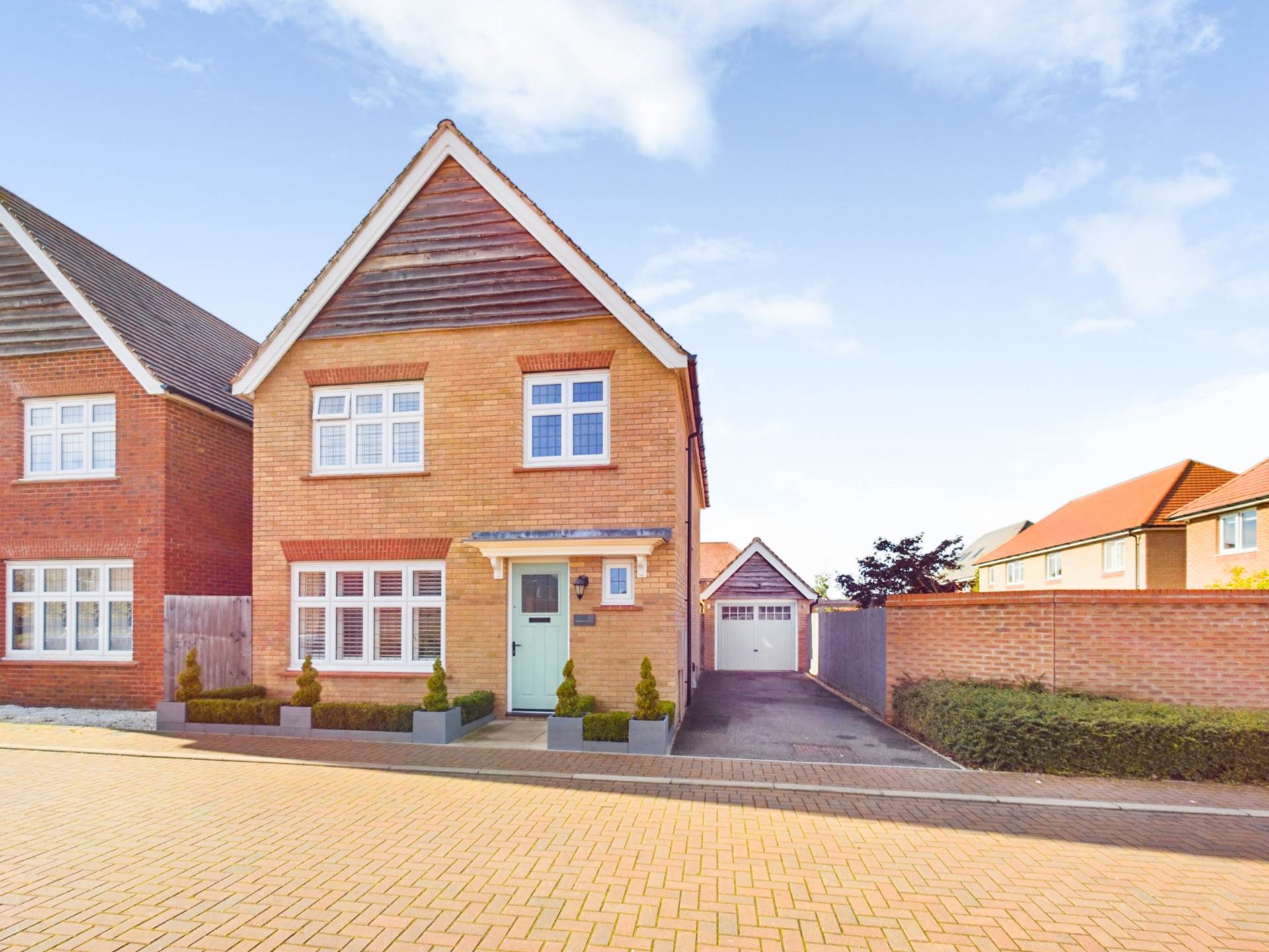 Field Rose, Weston Turville, Image 1