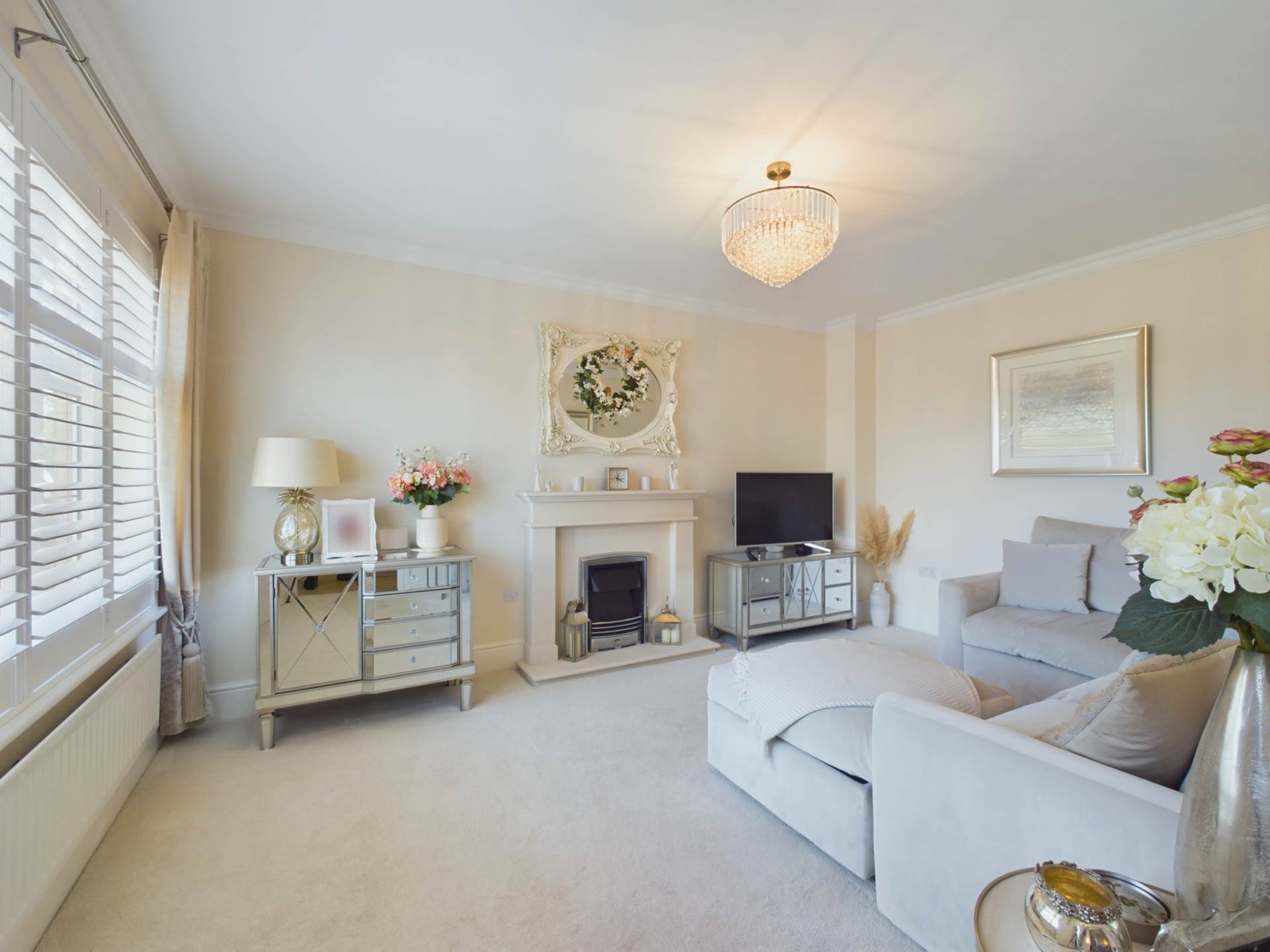 Field Rose, Weston Turville, Image 3