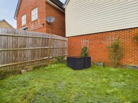 Newton Avenue, Aylesbury, Image 11