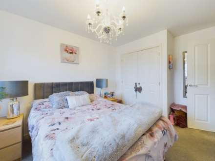 Newton Avenue, Aylesbury, Image 9