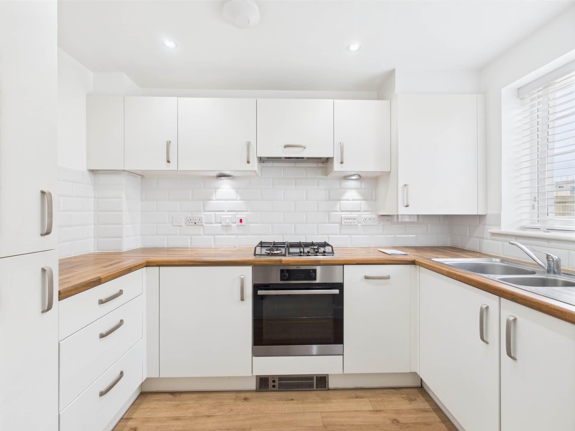 Quindell Close, Aylesbury, Image 4