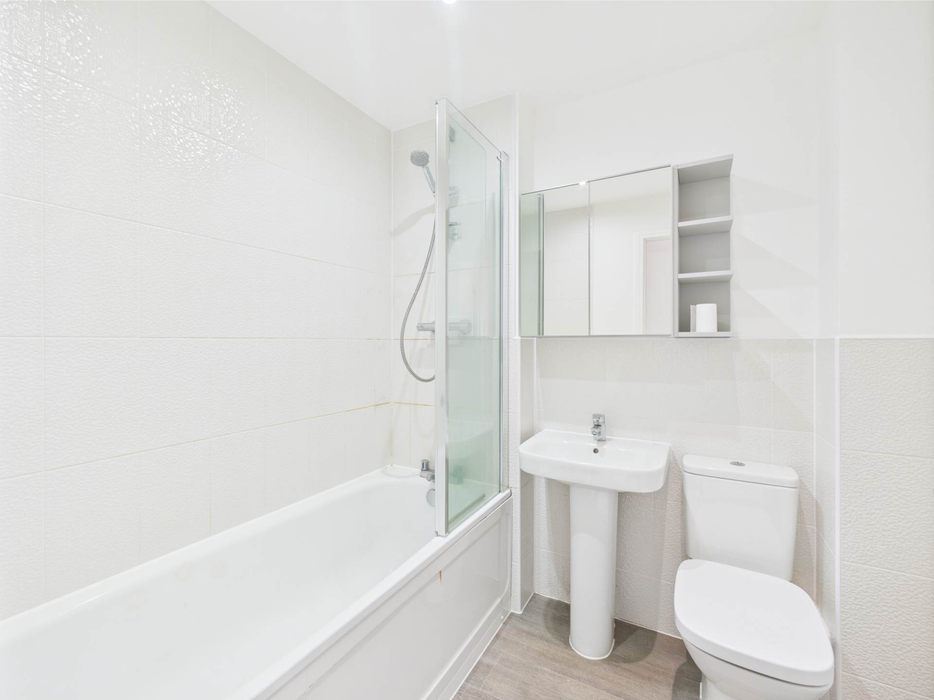 Quindell Close, Aylesbury, Image 8