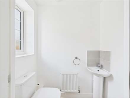 Quindell Close, Aylesbury, Image 5
