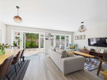 Rushington Close, Bishopstone, Image 4