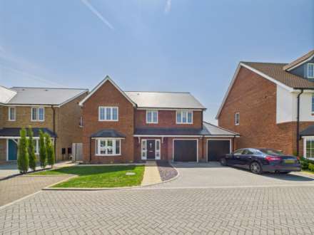 Coxon Close, Haddenham