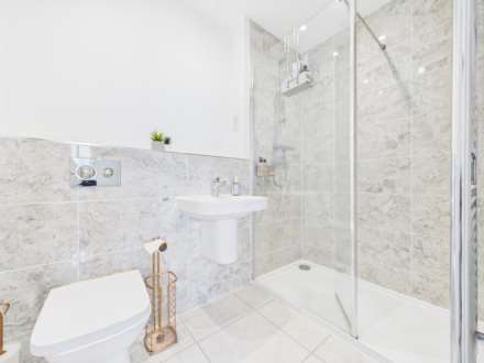 Coxon Close, Haddenham, Image 15