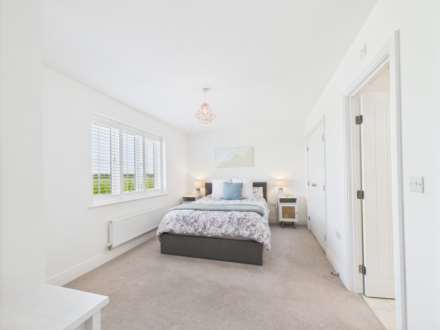 Coxon Close, Haddenham, Image 7