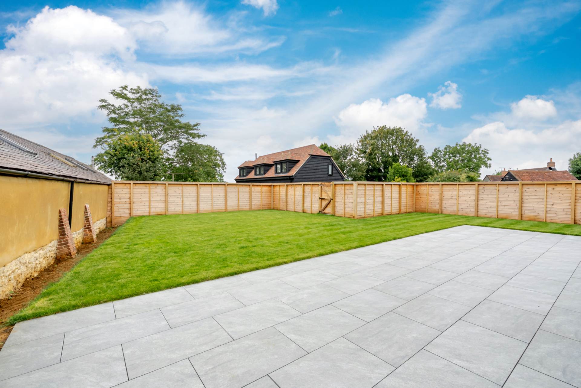 The Green, Chearsley, Image 19