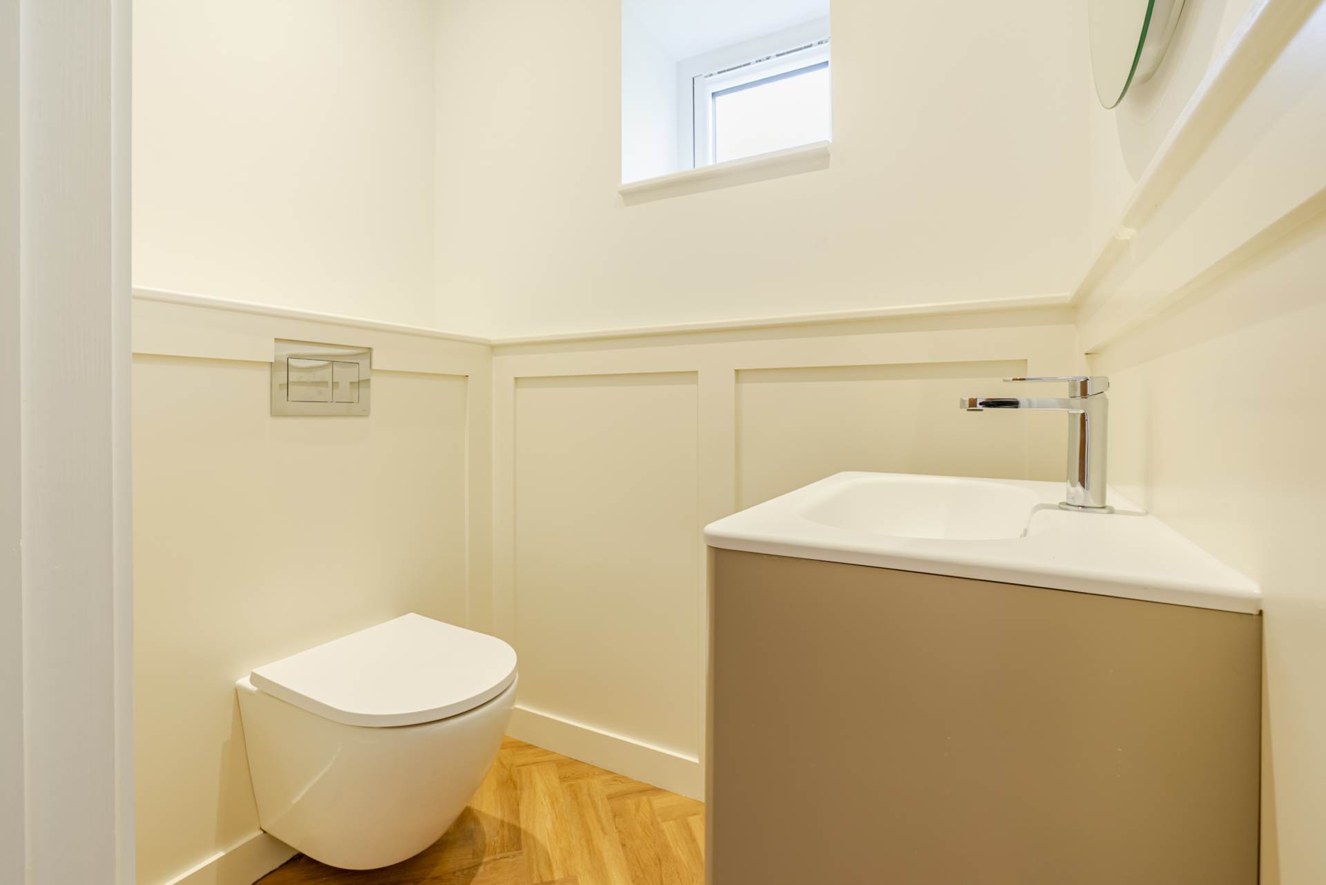 The Green, Chearsley, Image 11