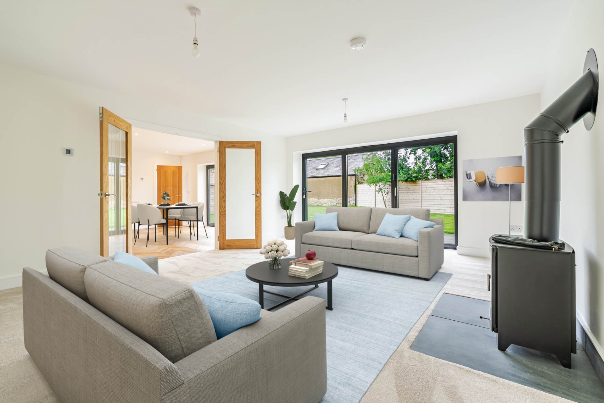 The Green, Chearsley, Image 4