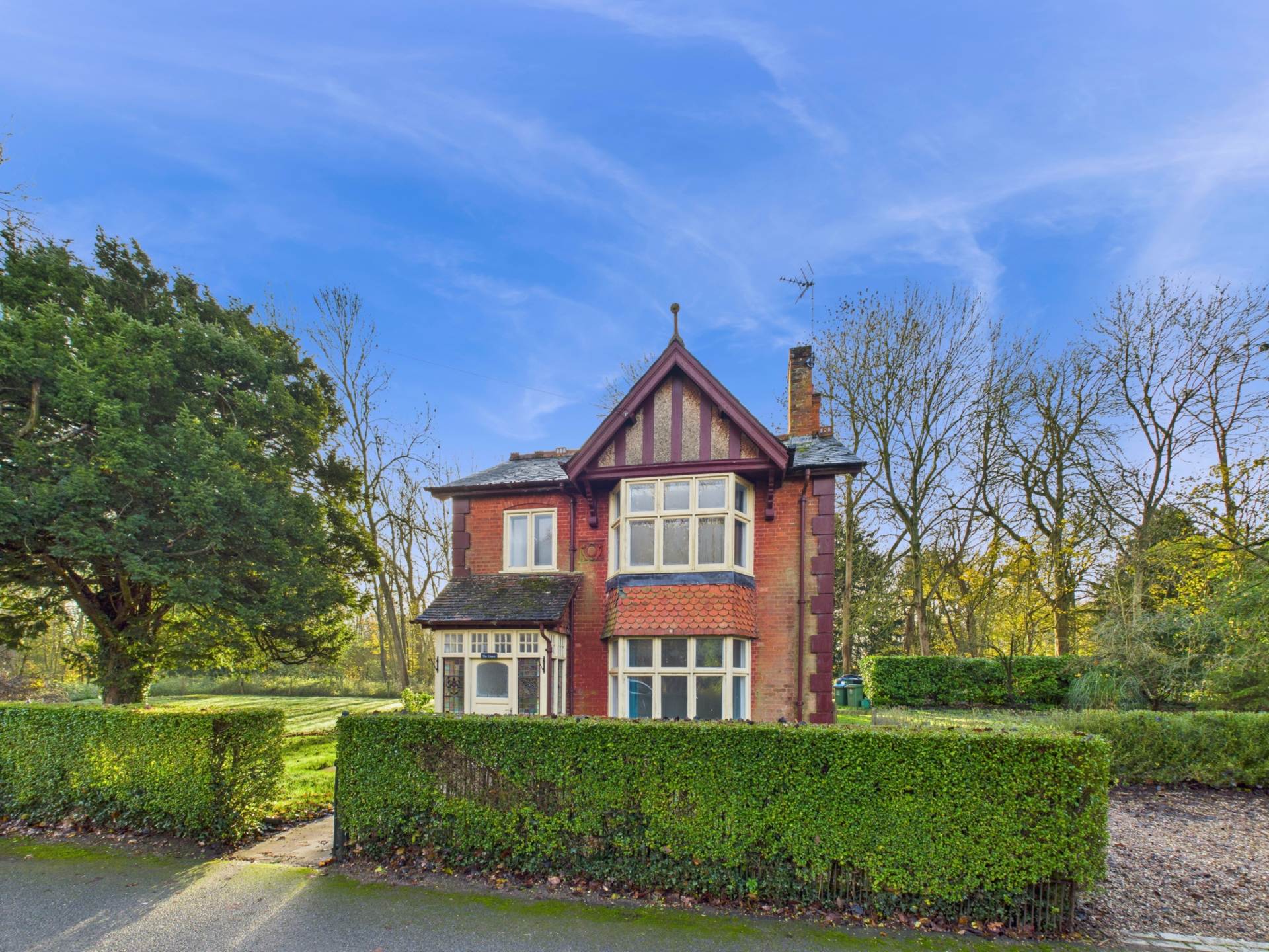 Queen Street, Waddesdon, Image 1