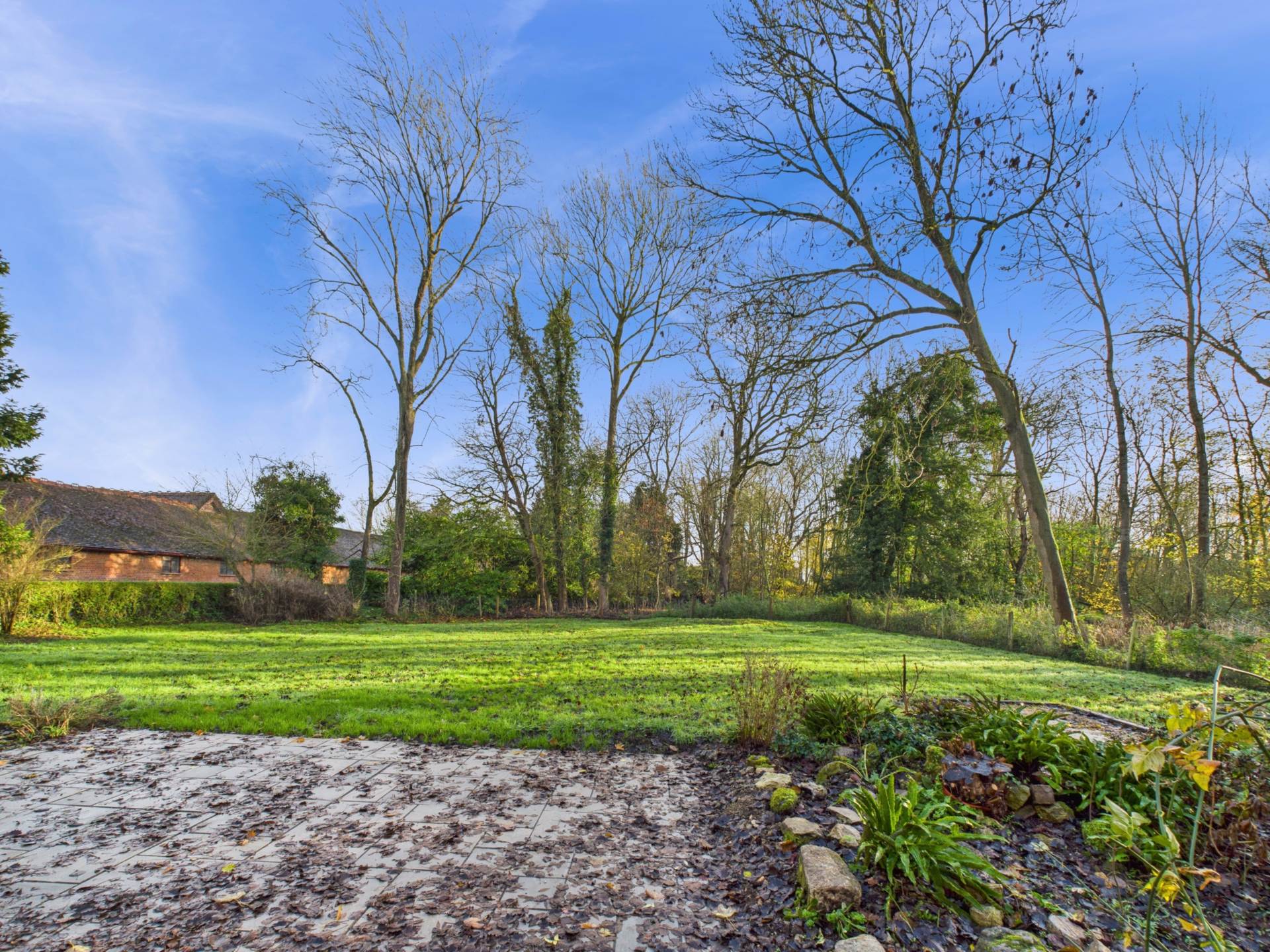 Queen Street, Waddesdon, Image 24