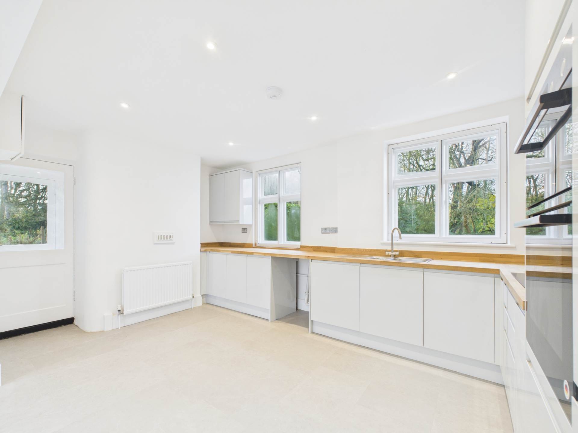 Queen Street, Waddesdon, Image 3