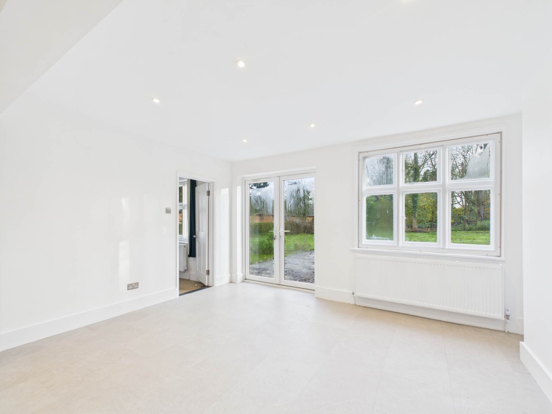 Queen Street, Waddesdon, Image 9