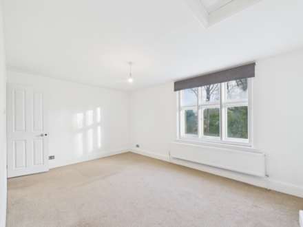 Queen Street, Waddesdon, Image 16