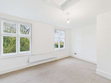 Queen Street, Waddesdon, Image 20