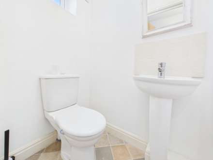 Bicester Road, Aylesbury, Image 10