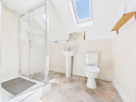 Bicester Road, Aylesbury, Image 8