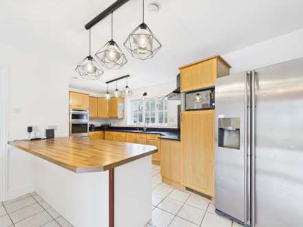 George Court, Grendon Underwood, Image 8