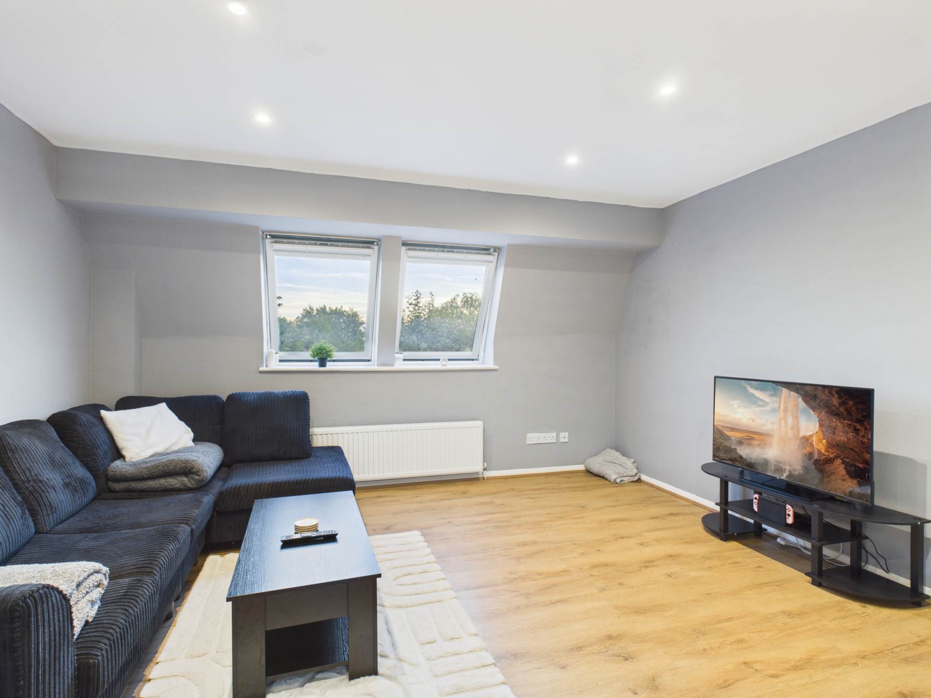 Dove House, Dove Place, Image 2