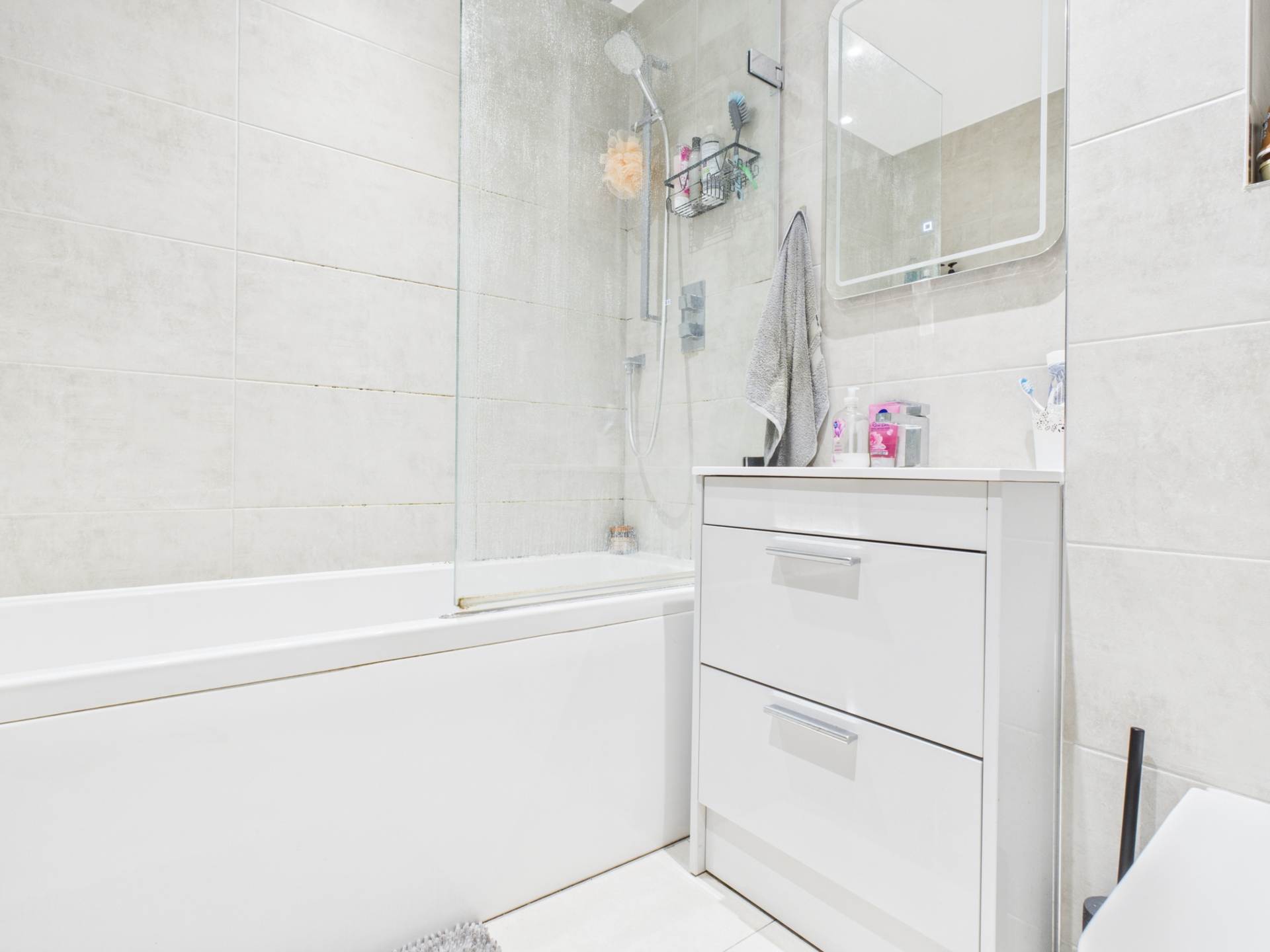 Dove House, Dove Place, Image 5