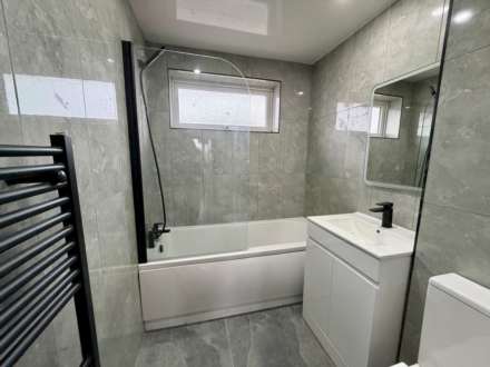 Orwell Drive, Aylesbury, Image 7