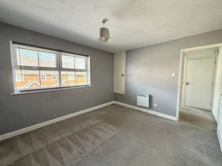 Rye Close, Aylesbury, Image 7