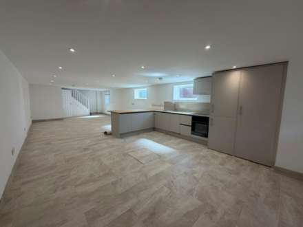St. Johns Road, Aylesbury, Image 2