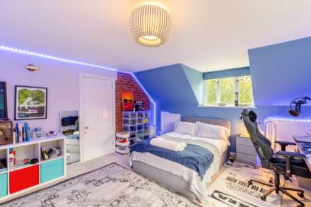 Beech Tree Court, Whitchurch, Image 17