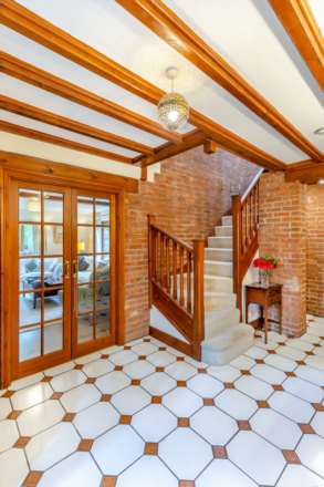 Beech Tree Court, Whitchurch, Image 5