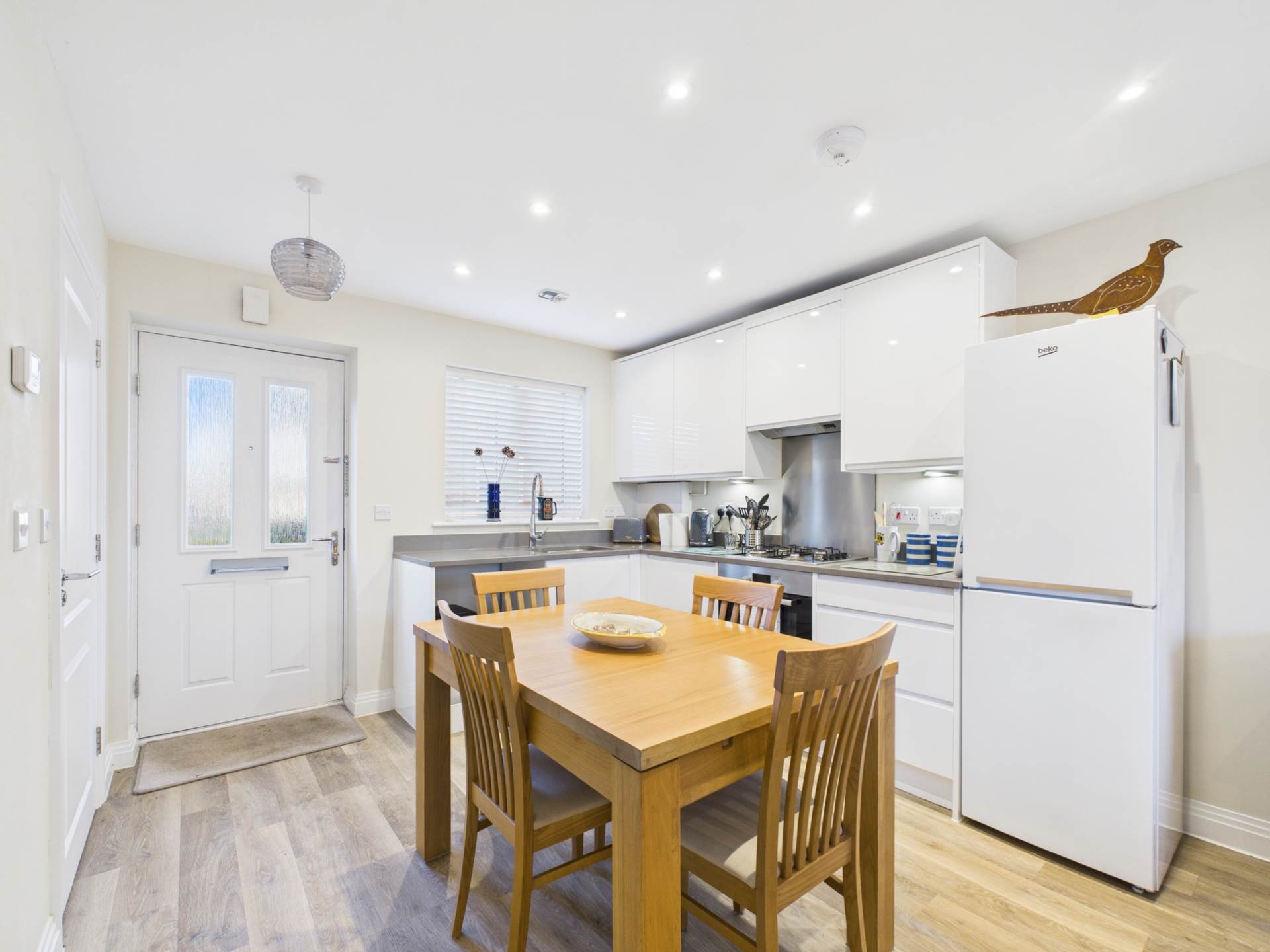 Hedges Way, Aylesbury, Image 3