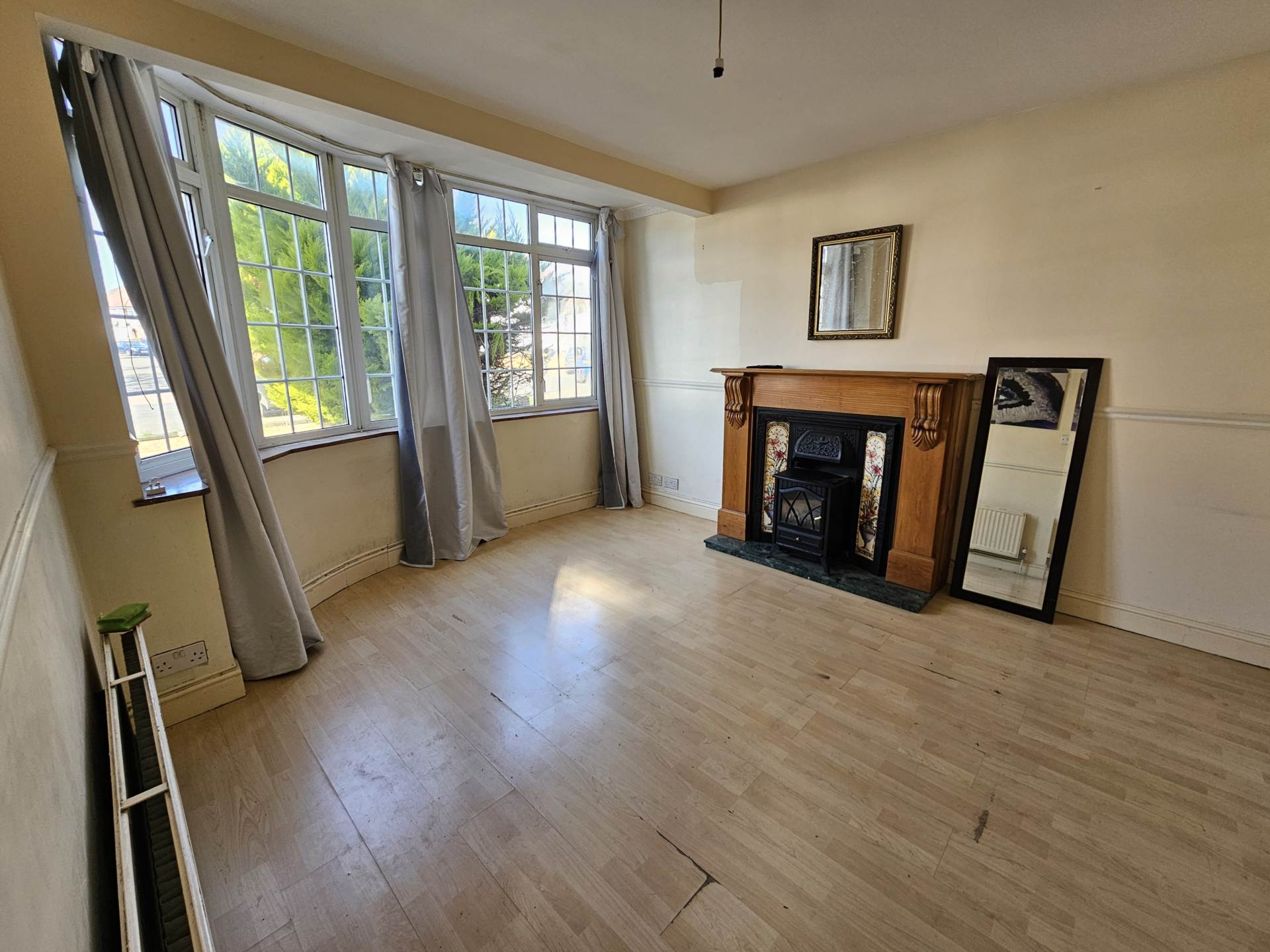 Felbridge Avenue, Stanmore, Middlesex, HA7, Image 3