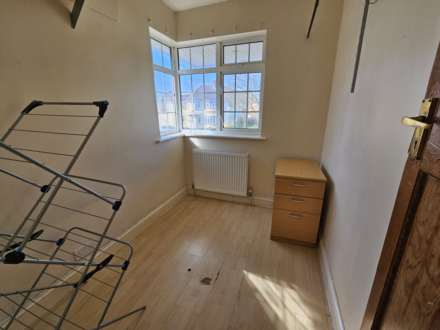 Felbridge Avenue, Stanmore, Middlesex, HA7, Image 8