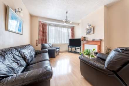 DE HAVILLAND ROAD, EDGWARE, HA8 5PA