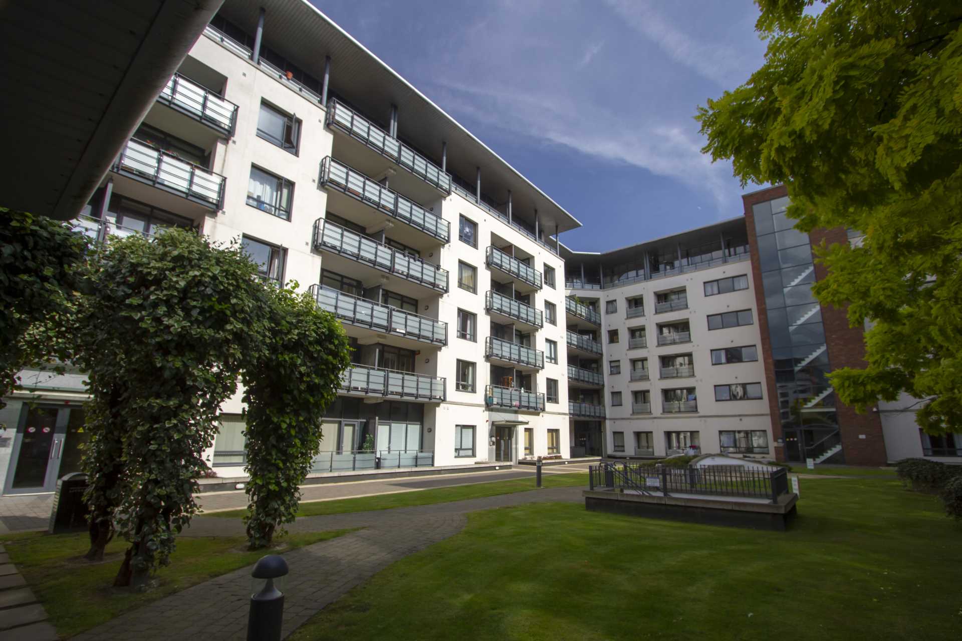 13 Slaney House, Custom House Square, IFSC, Dublin 1
