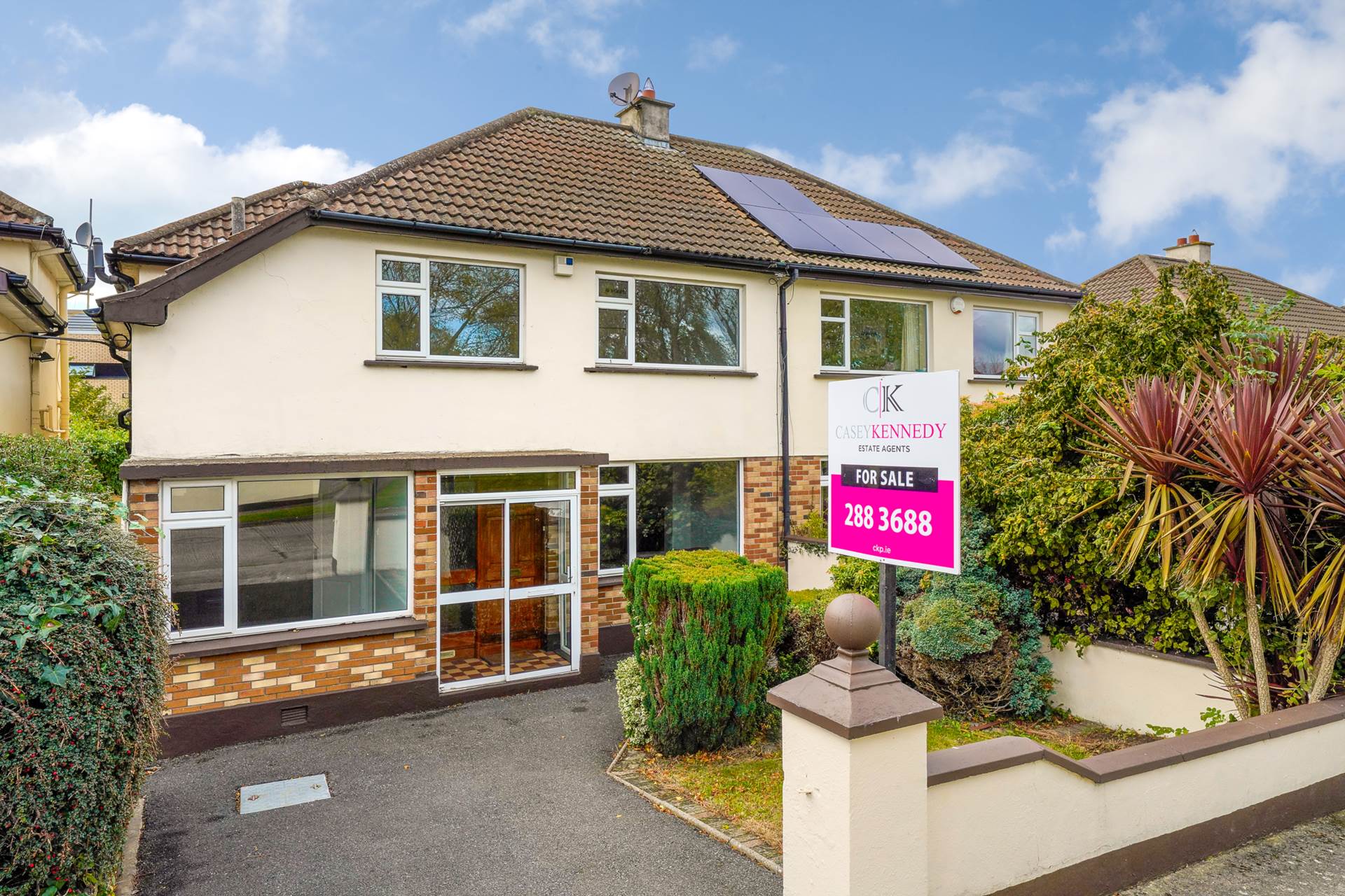 9 Wesley Lawns, Dundrum, D16 NN99