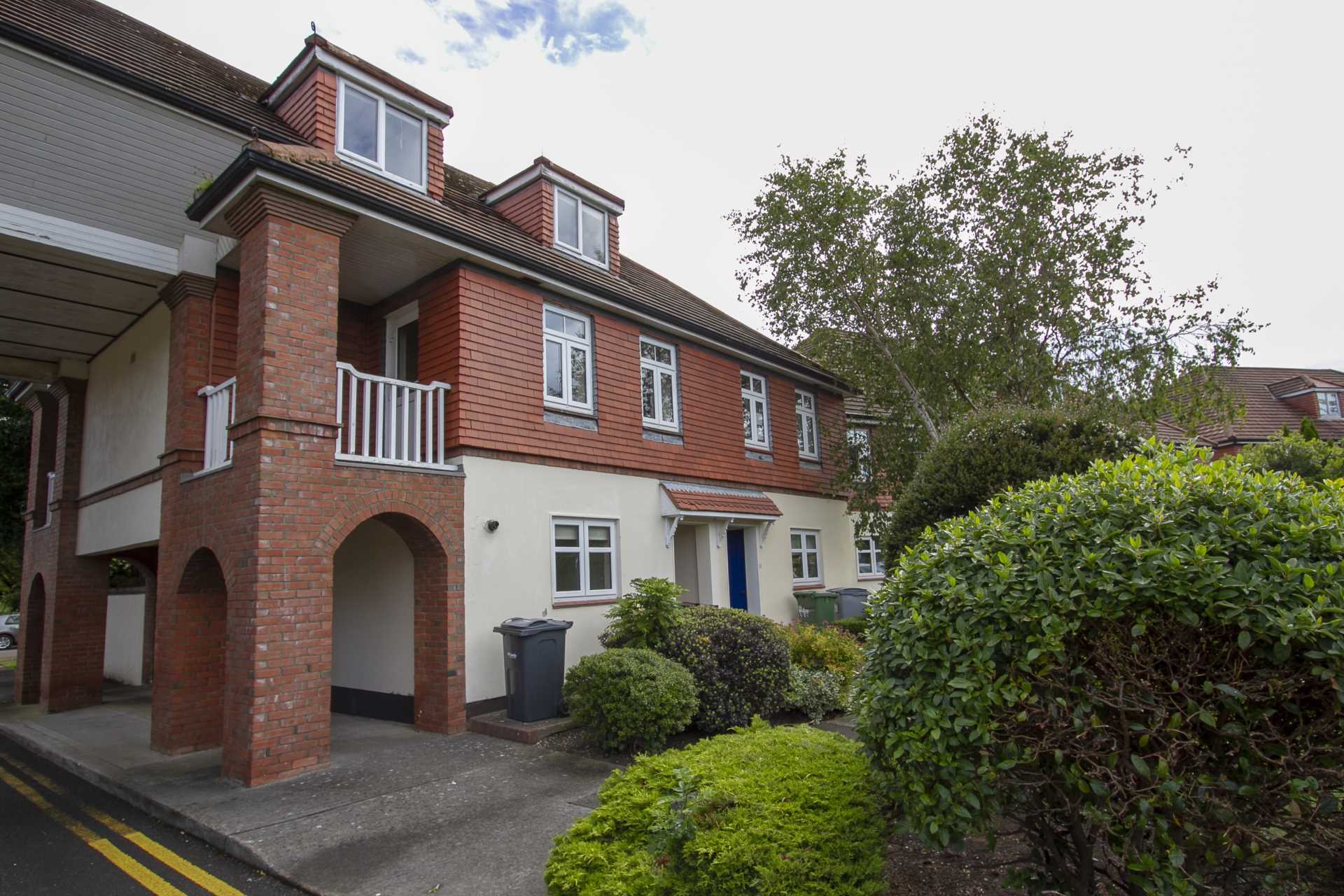 Hampton Crescent, St Helens Wood, Booterstown, Co Dublin, A94 AP90