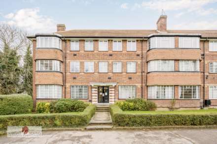 2 Bedroom Flat, Hill Court, Hanger Lane